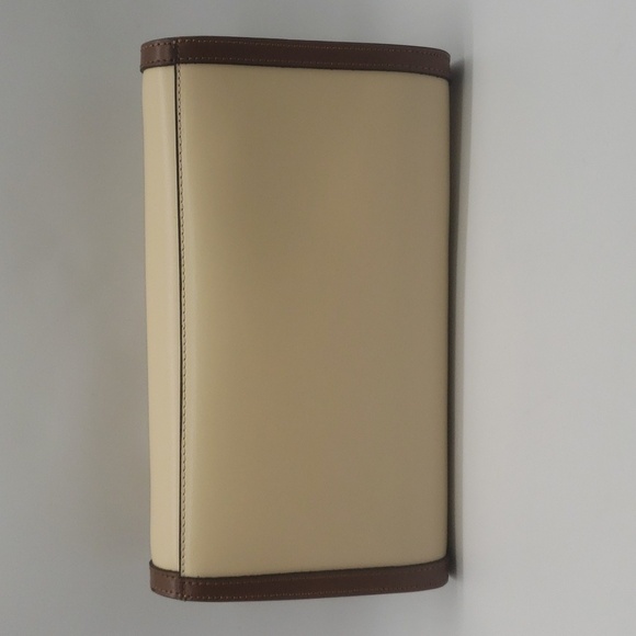 1395- Valentino by Mario Valentino Made In  Italy Genuine Italian Leather NWT - Picture 4 of 12